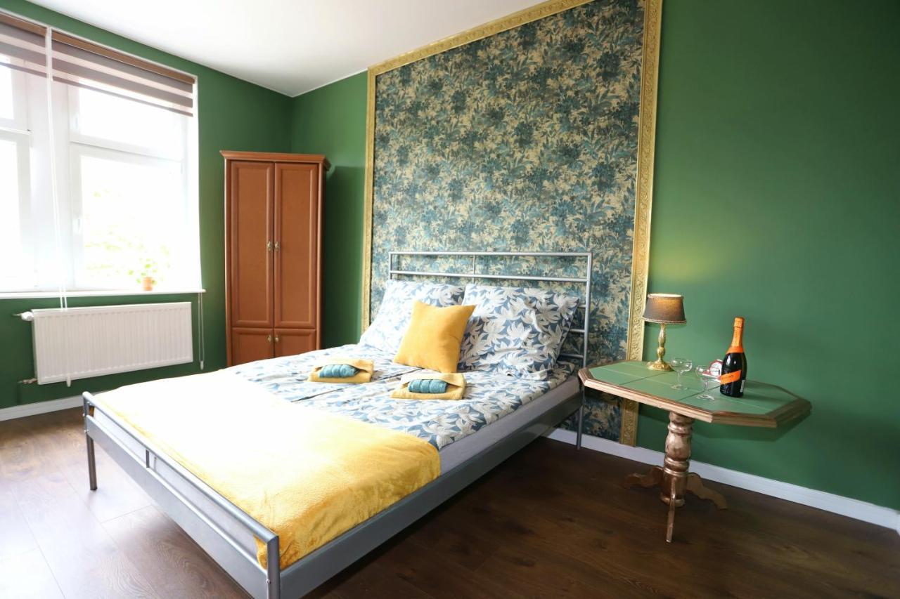 Apartament Stary Zdroj Wałbrzych Kültér fotó