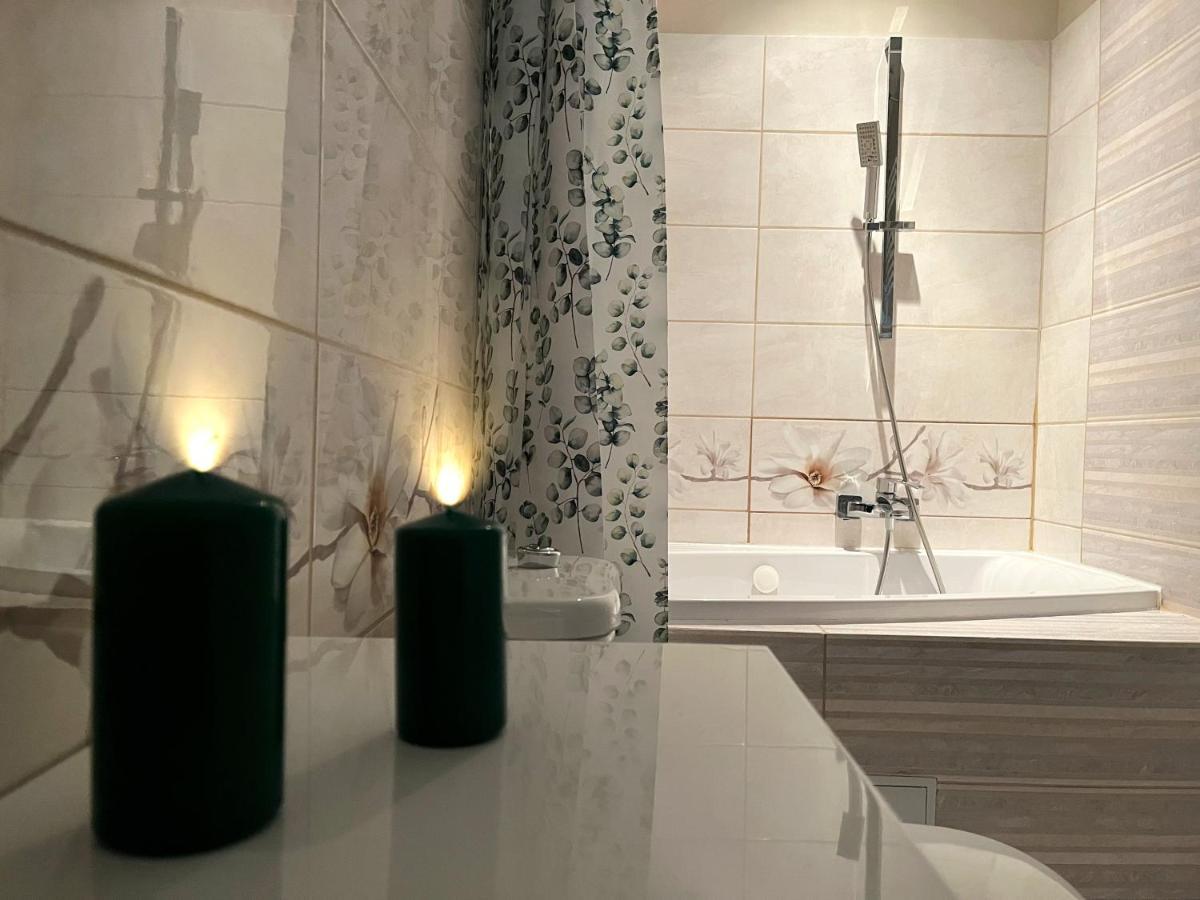 Apartament Stary Zdroj Wałbrzych Kültér fotó