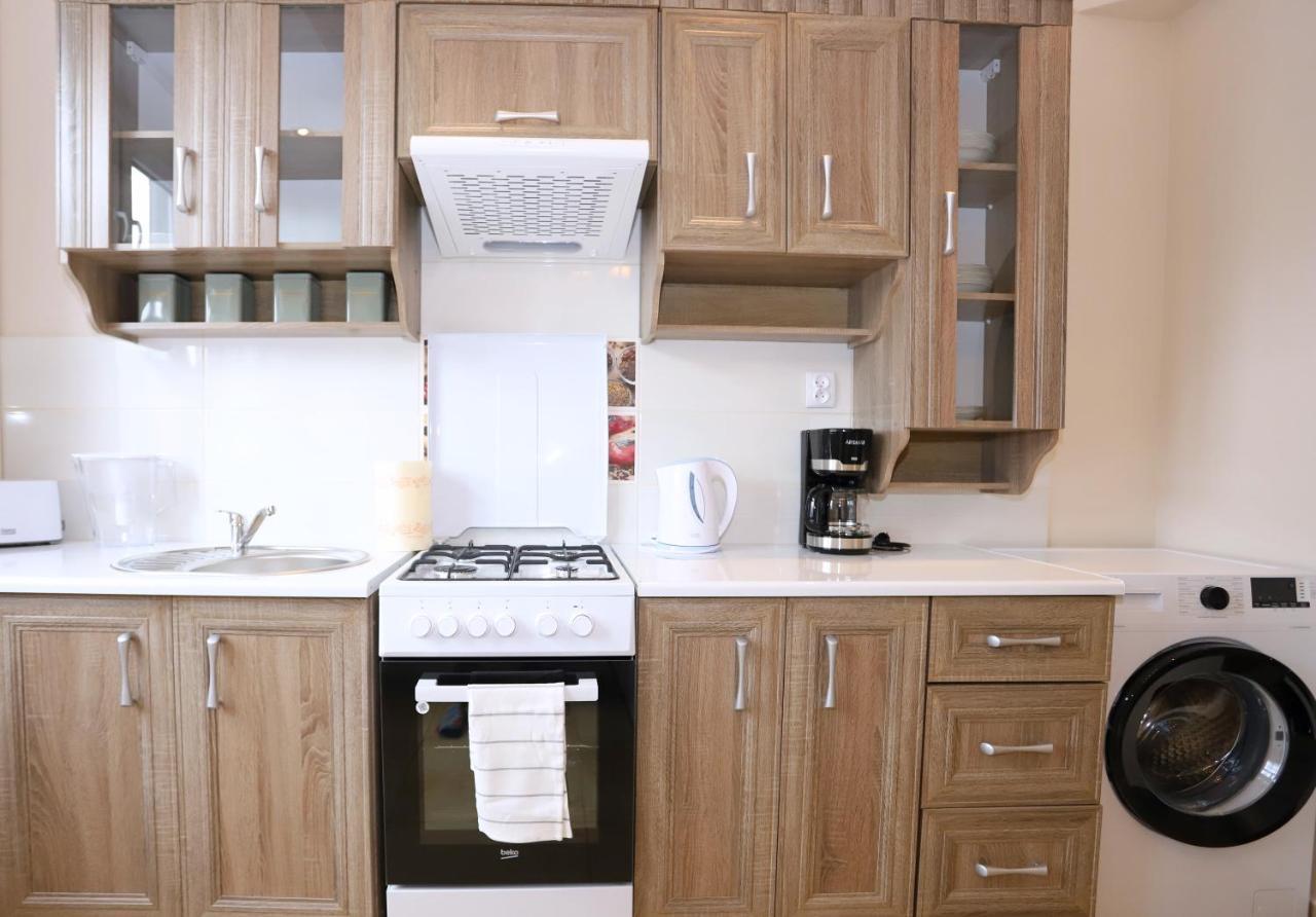 Apartament Stary Zdroj Wałbrzych Kültér fotó